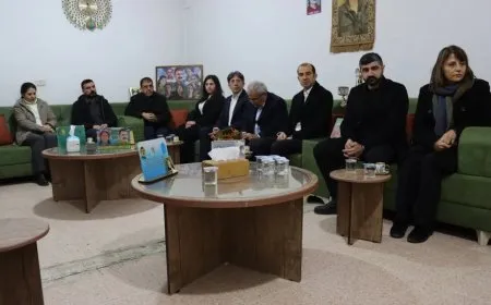 Делегация из Северного Курдистана и Конгресс «Стар» обсудили атаки на регион