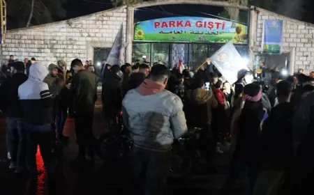 Протест в Камышло в ответ на нападения на курдов