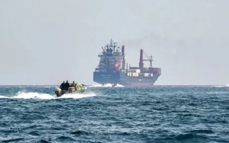 ООН призвала эвакуировать 6 тысяч моряков, оказавшихся заблокированными в Ормузском проливе