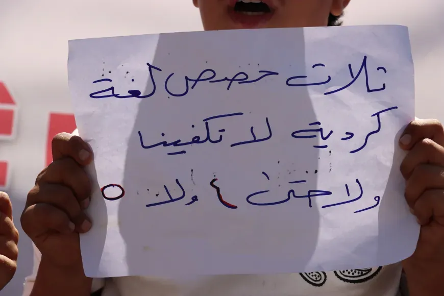 Курдские поэты: Мы не можем вернуться к исходной точке, так как три урока курдского языка в неделю не соответствуют нашим стремлениям