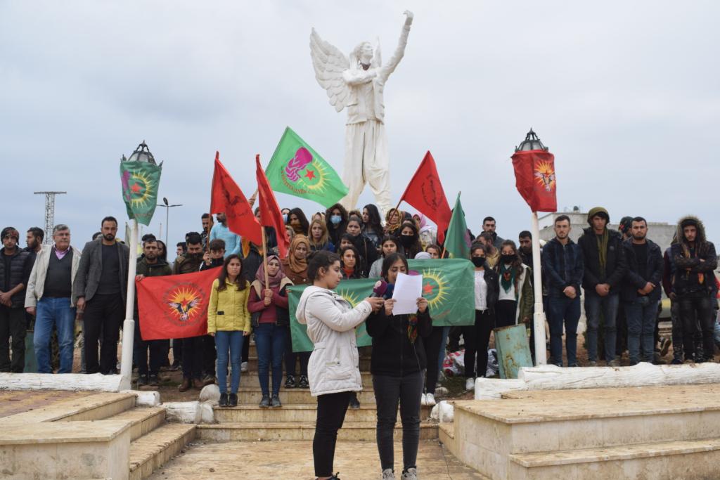 ​​​​​​​Kobanêli gençler PKK’nin kuruluş yıldönümünü kutladı