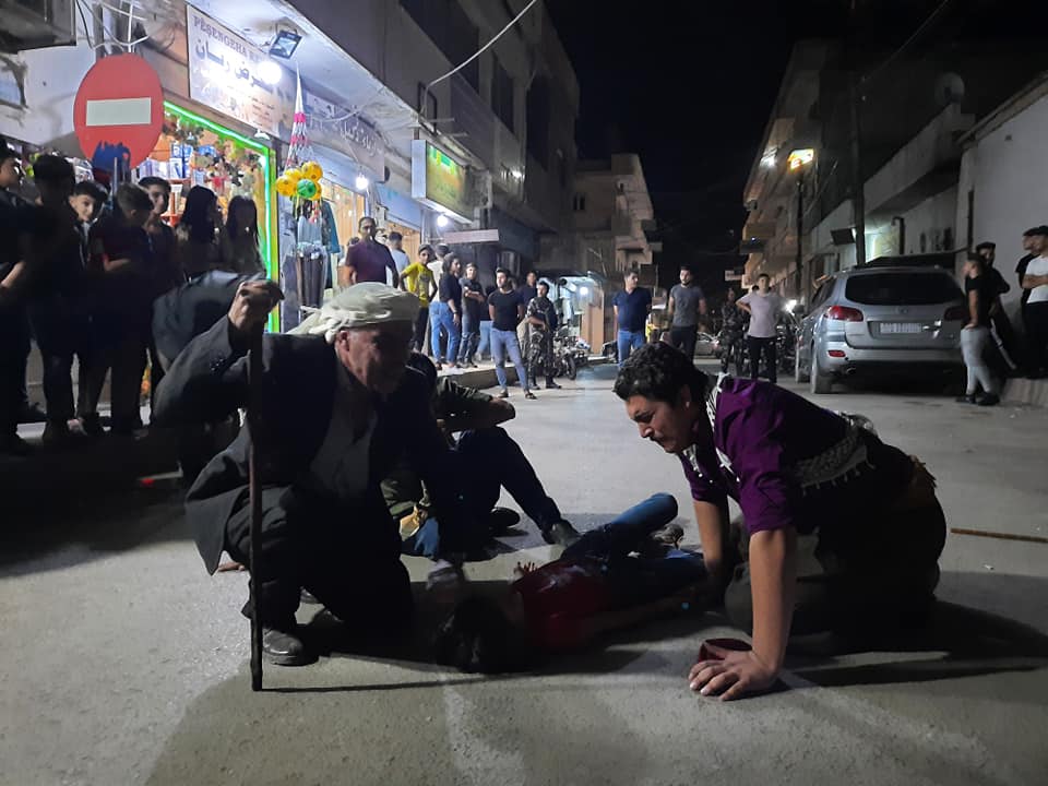 Rojava’da tiyatro sokakta