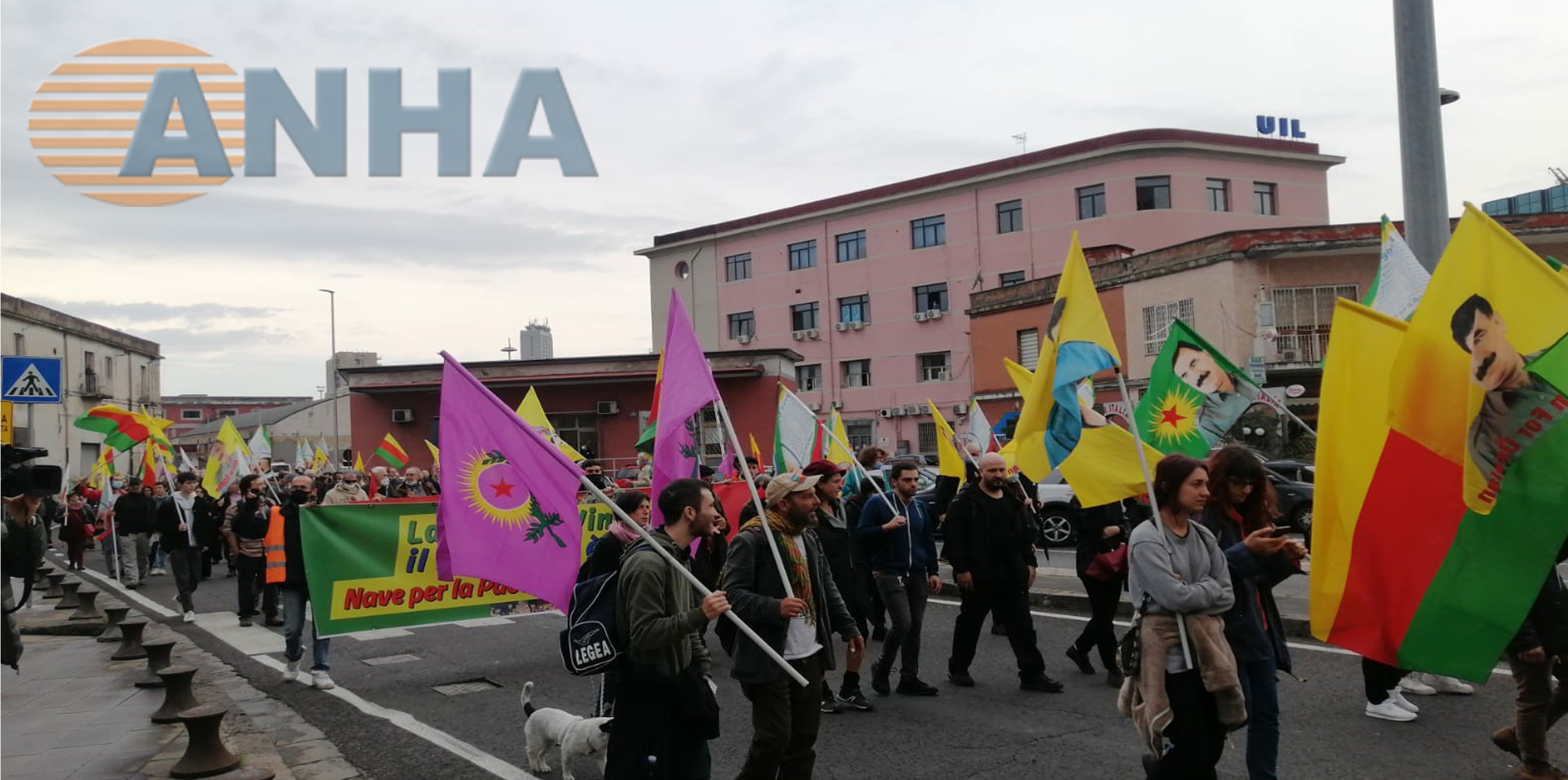 ​​​​​​​Napoli’de miting: Sayın Öcalan artık hapsedilemez, tecrit edilemez