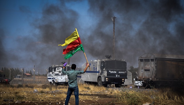 DAİŞ dışarıda Kobane destekçileri Türkiye zindanlarında