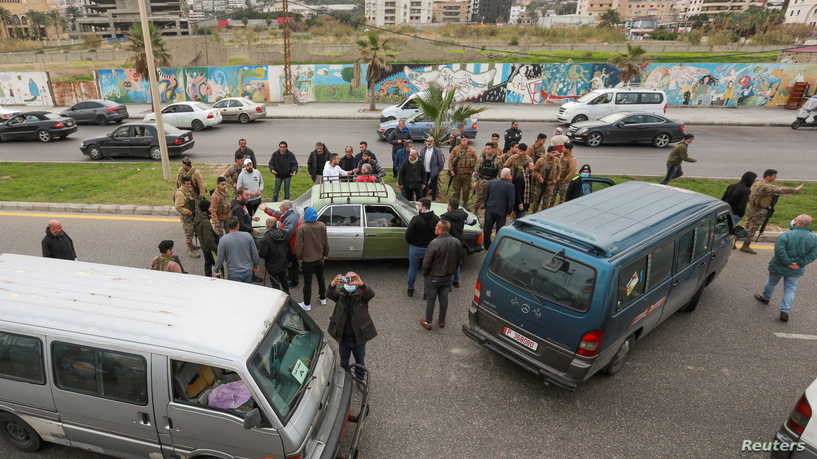 Lübnan’da halk kötü yaşam koşullarına karşı sokağa çıktı