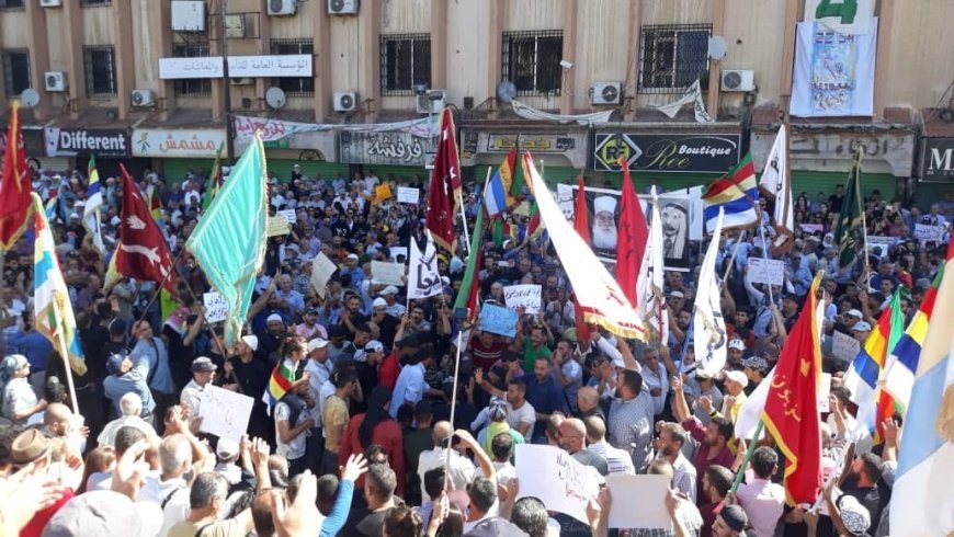 Süveyda’daki demokratik halk protestoları devam ediyor