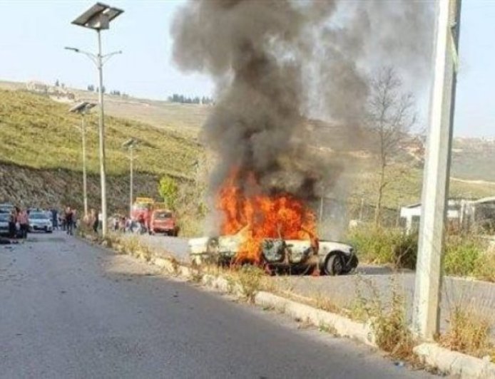İsrail Lübnan’da bir aracı hedef aldı: 1 ölü, 3 yaralı