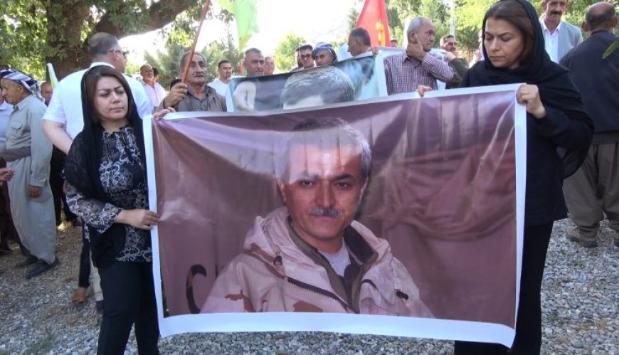 KCK Yürütme Konseyi üyesi Şehit Helmet mezarı başında anıldı